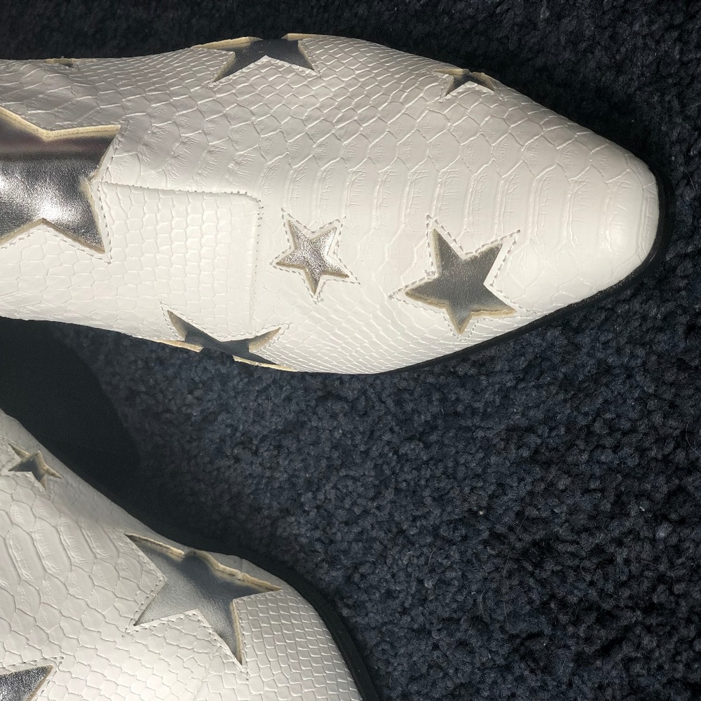 Betsey Johnson Women's Izak White Ankle Boot